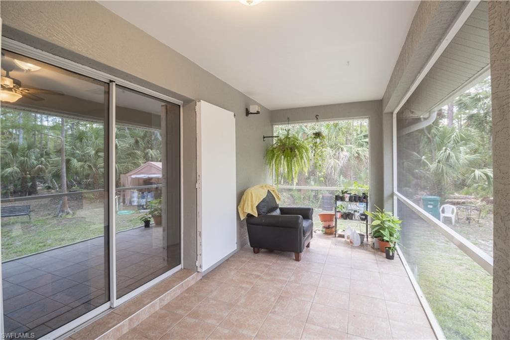 420 20th Ave NW, Naples, FL 34120-49