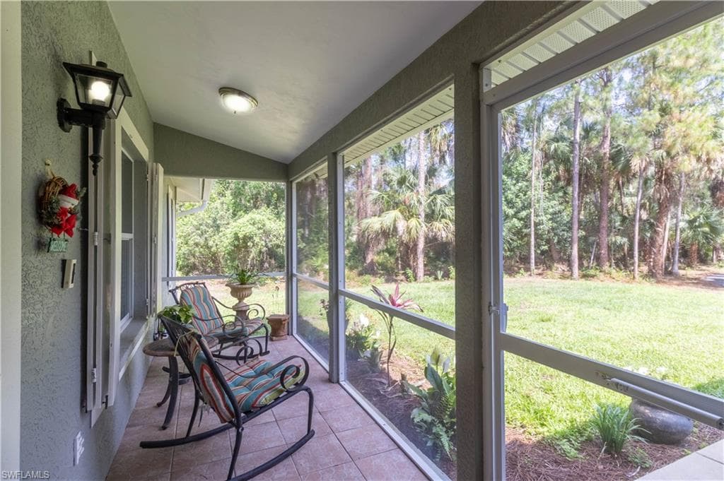 420 20th Ave NW, Naples, FL 34120-50