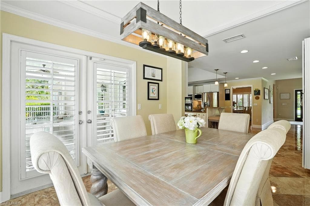 13033 Coco Plum Ln, Naples, FL 34119-13