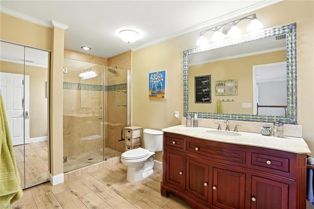13033 Coco Plum Ln, Naples, FL 34119-22