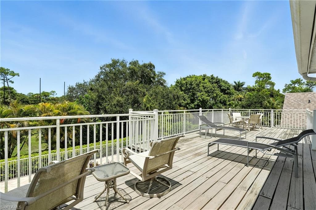 13033 Coco Plum Ln, Naples, FL 34119-25
