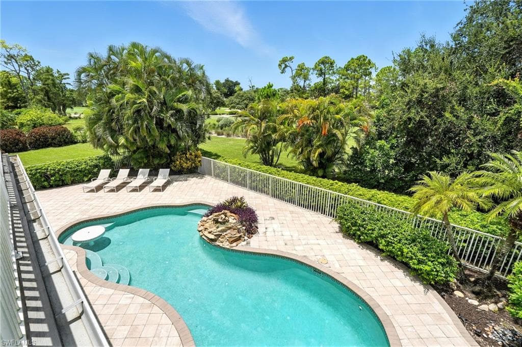 13033 Coco Plum Ln, Naples, FL 34119-26