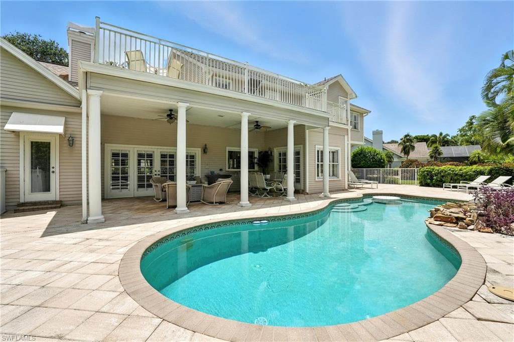 13033 Coco Plum Ln, Naples, FL 34119-28