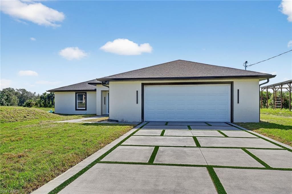 1706 Leroy Ave, Lehigh Acres, FL 33972-1
