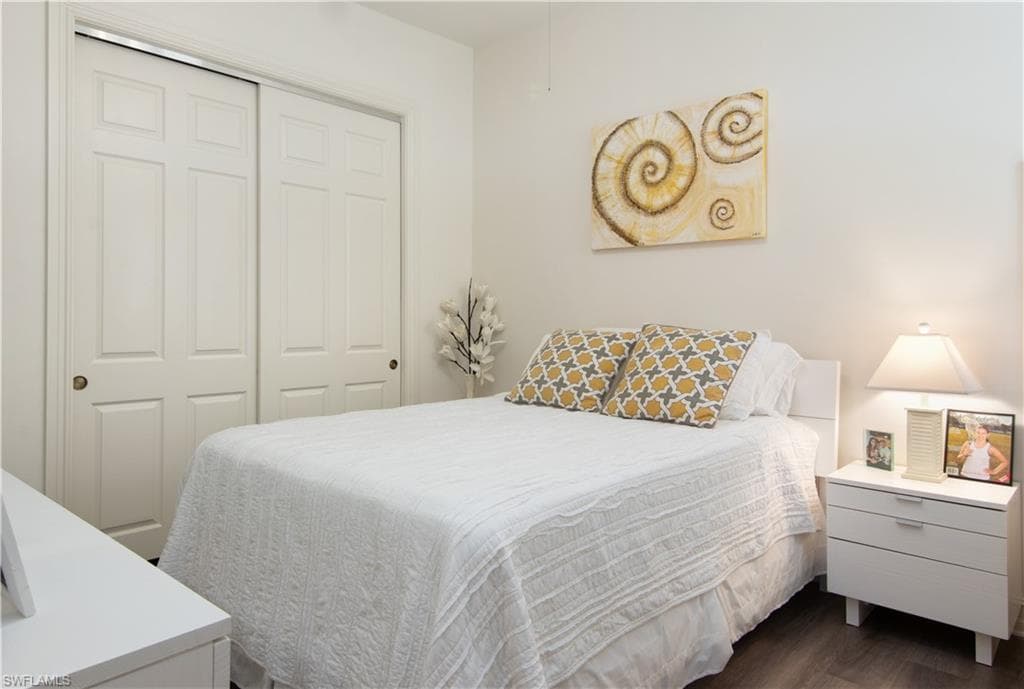 8563 Chase Preserve Dr, Naples, FL 34113-15