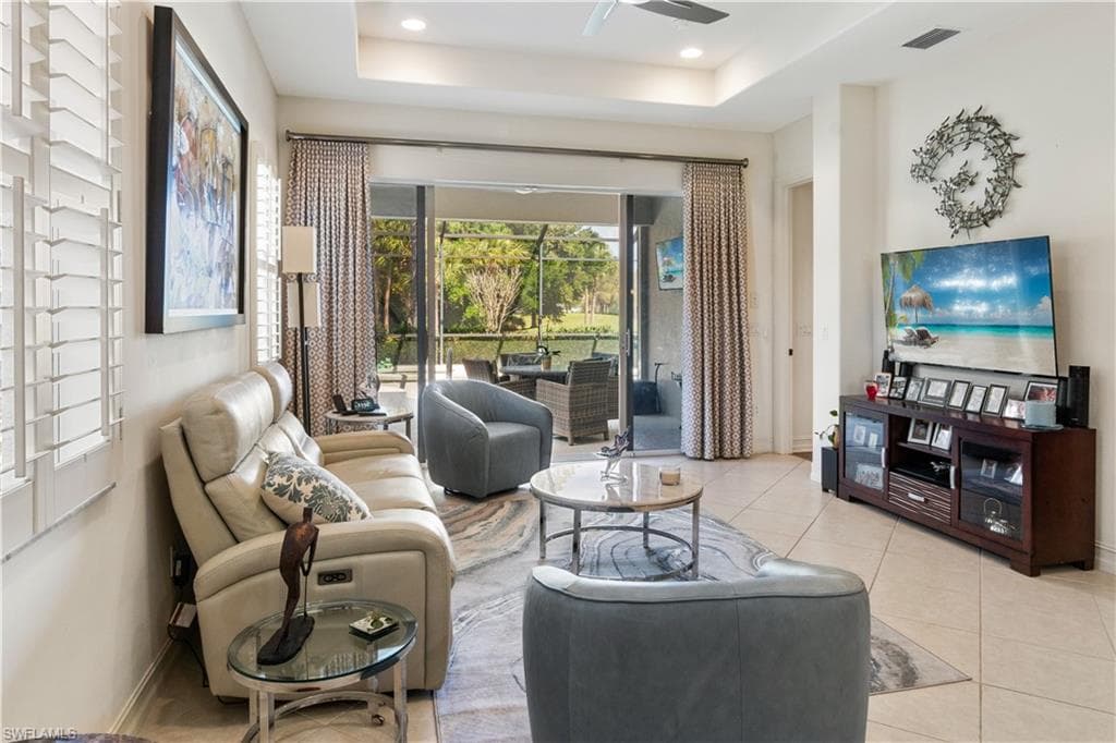 8563 Chase Preserve Dr, Naples, FL 34113-5