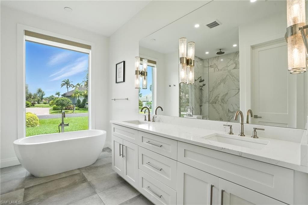 581 Wedgewood Way, Naples, FL 34119-15