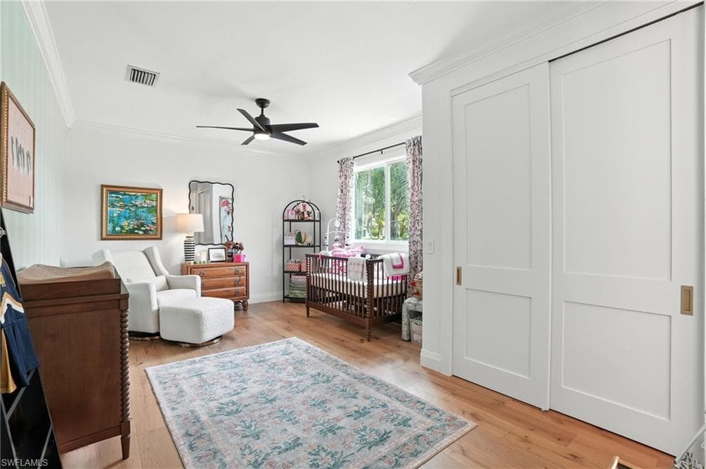 581 Wedgewood Way, Naples, FL 34119-19
