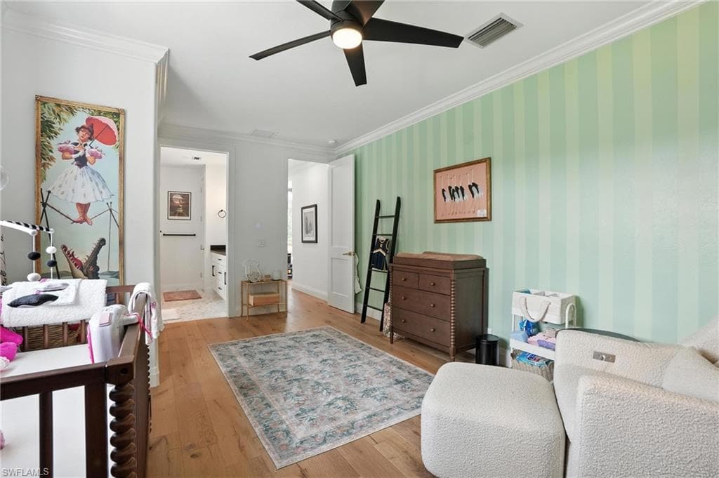 581 Wedgewood Way, Naples, FL 34119-20