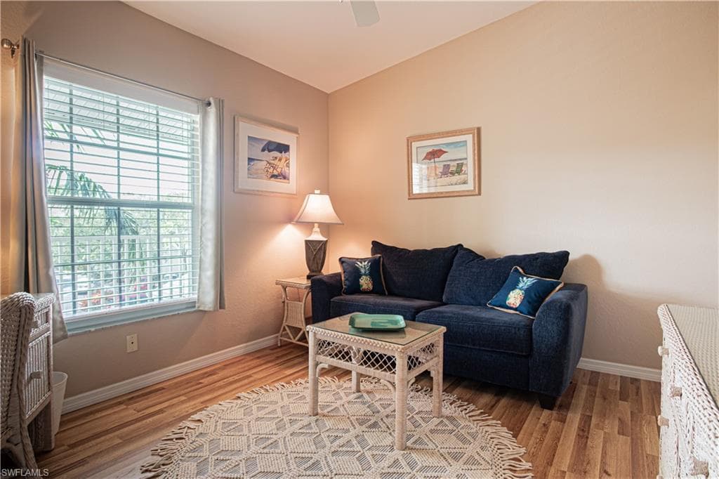 15435 Cedarwood Ln 5-304, Naples, FL 34110-17