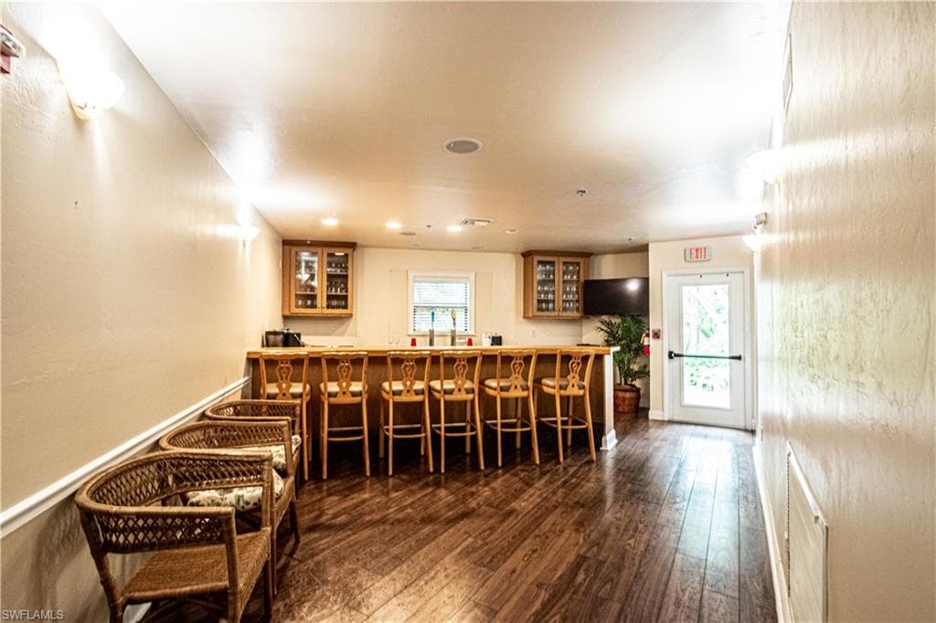 15435 Cedarwood Ln 5-304, Naples, FL 34110-37