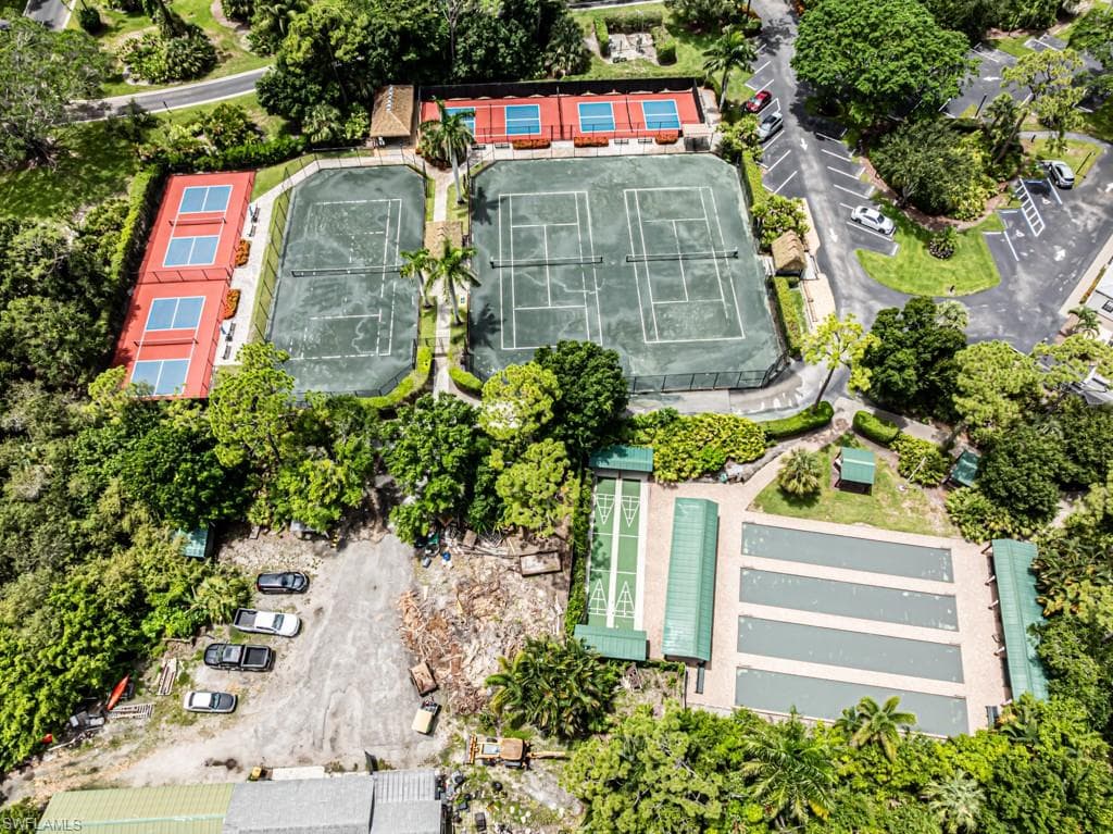 15435 Cedarwood Ln 5-304, Naples, FL 34110-41