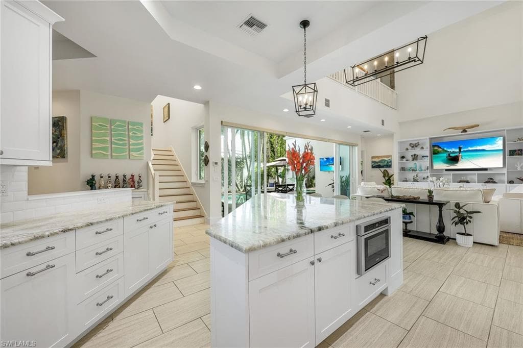 9161 Mercato Way, Naples, FL 34108-9