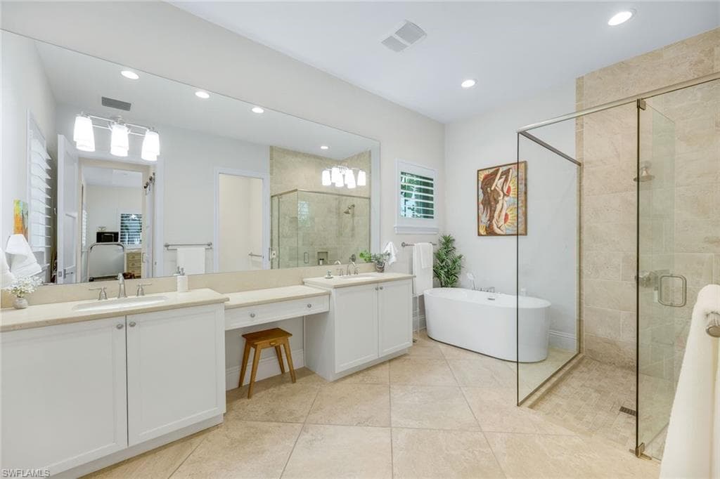 9161 Mercato Way, Naples, FL 34108-17