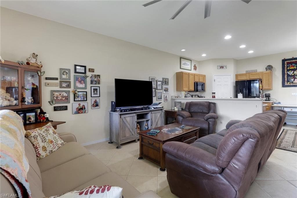 14174 Danpark Loop, Fort Myers, FL 33912-11