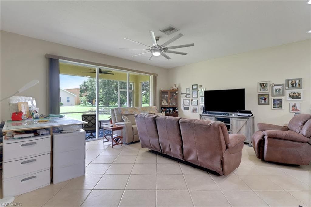 14174 Danpark Loop, Fort Myers, FL 33912-13