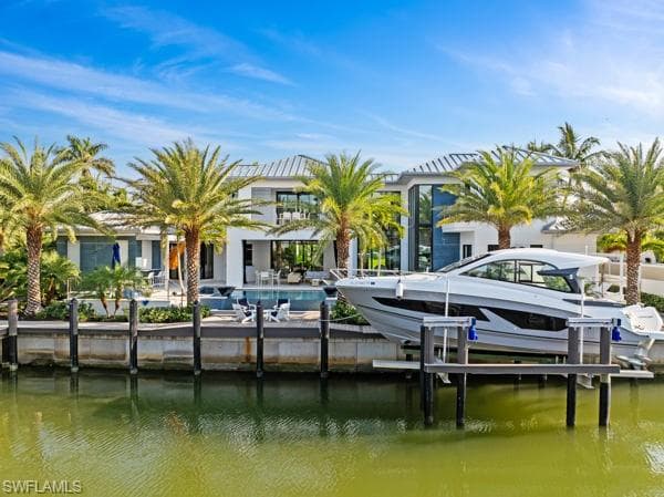 2201 Shad Ct, Naples, FL 34102-21