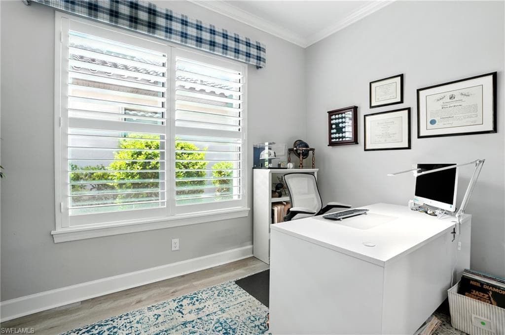 9401 Terresina Dr, Naples, FL 34119-18