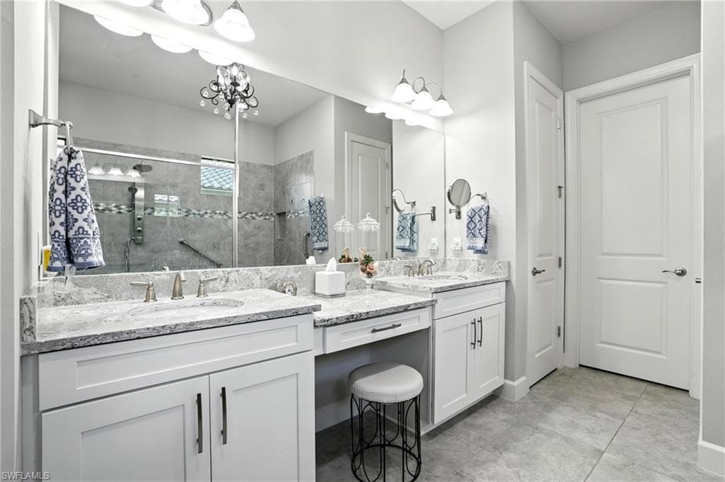 9401 Terresina Dr, Naples, FL 34119-22