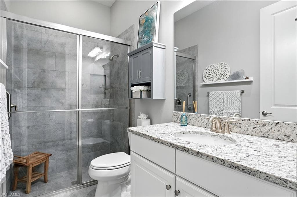 9401 Terresina Dr, Naples, FL 34119-27