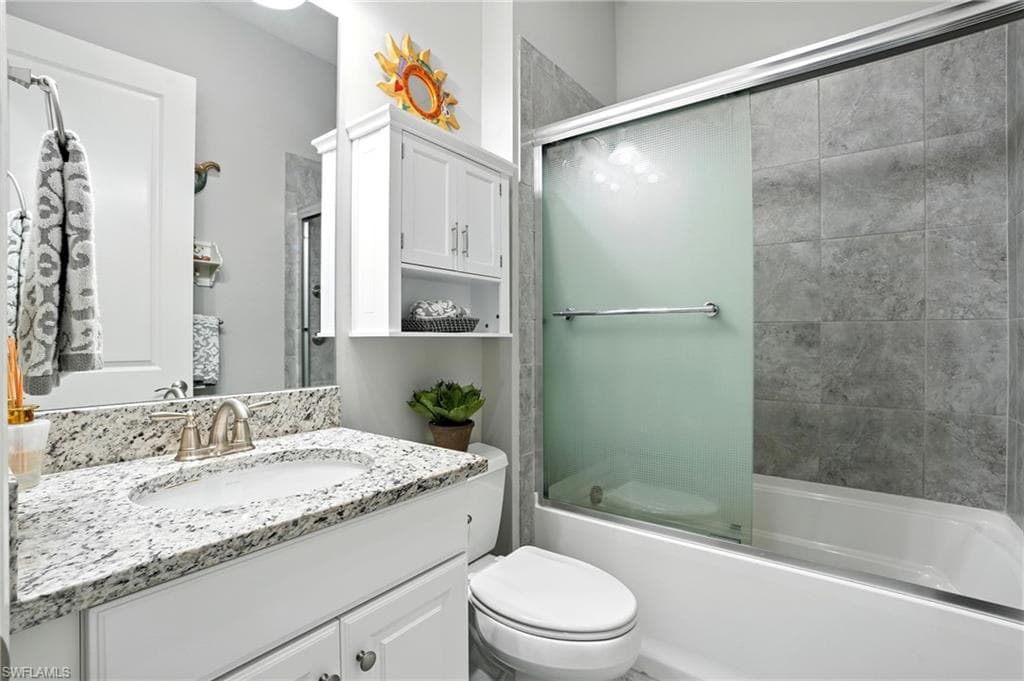 9401 Terresina Dr, Naples, FL 34119-30