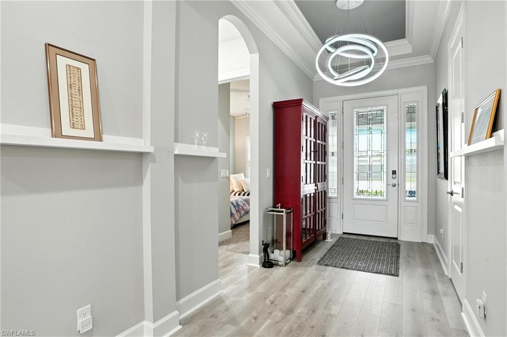 9401 Terresina Dr, Naples, FL 34119-4