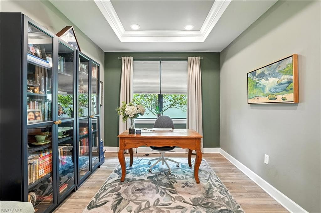 8881 Horned Lark Dr, Naples, FL 34120-15