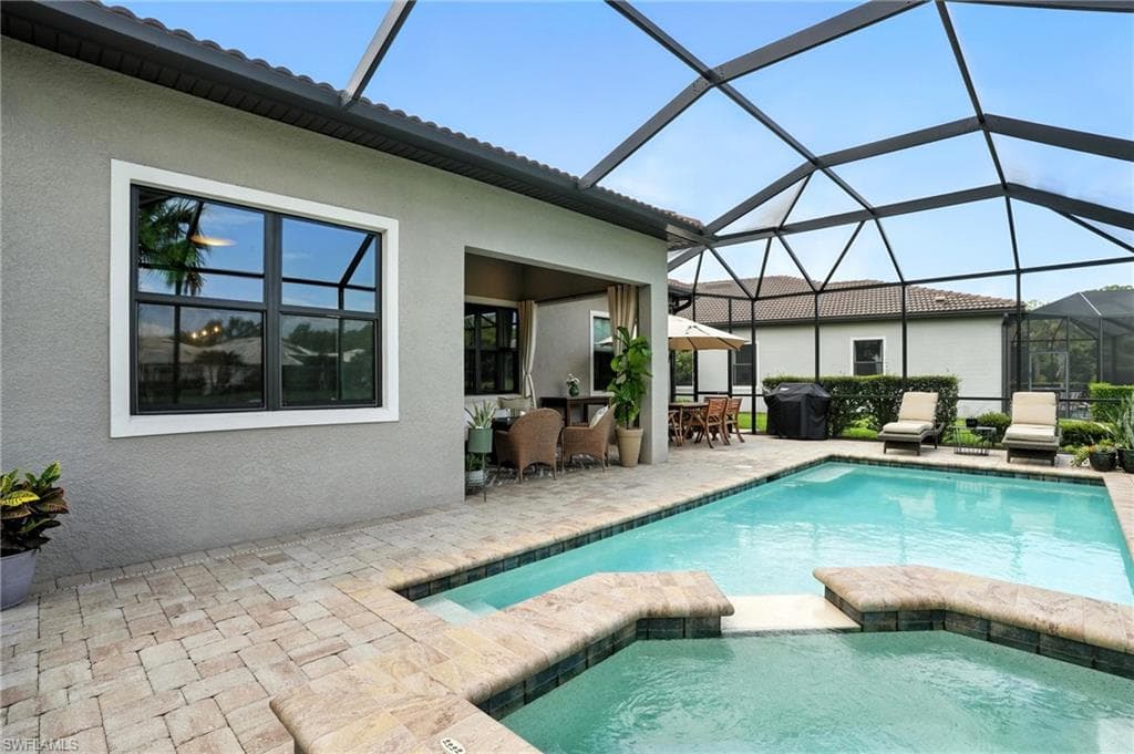 8881 Horned Lark Dr, Naples, FL 34120-29