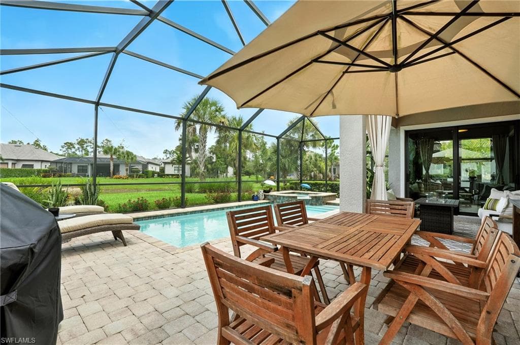 8881 Horned Lark Dr, Naples, FL 34120-32