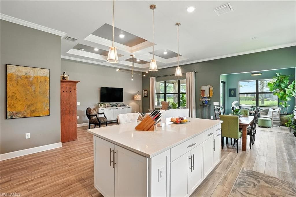 8881 Horned Lark Dr, Naples, FL 34120-8