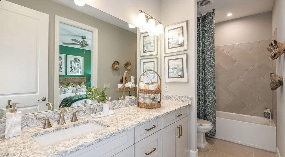 15637 Gavello St, Naples, FL 34114-10
