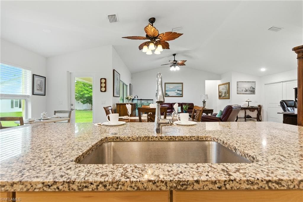 176 Venus Cay, Naples, FL 34114-20