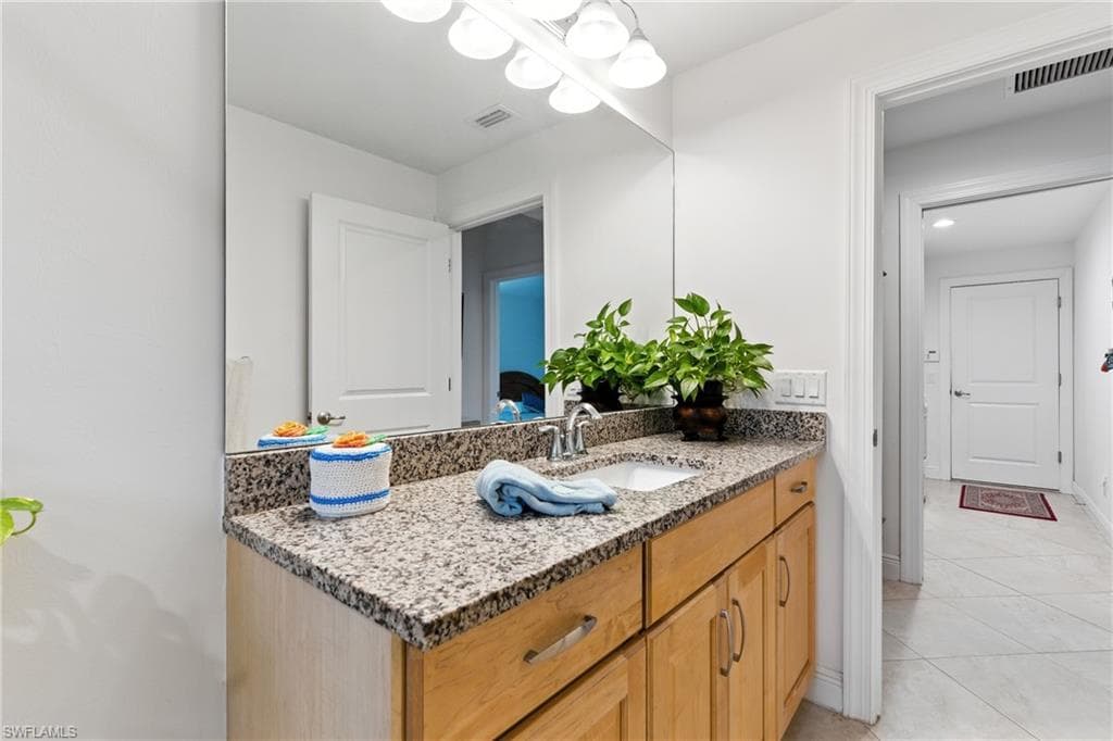 176 Venus Cay, Naples, FL 34114-25