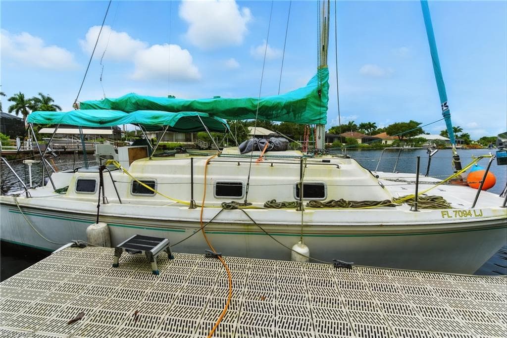 176 Venus Cay, Naples, FL 34114-3