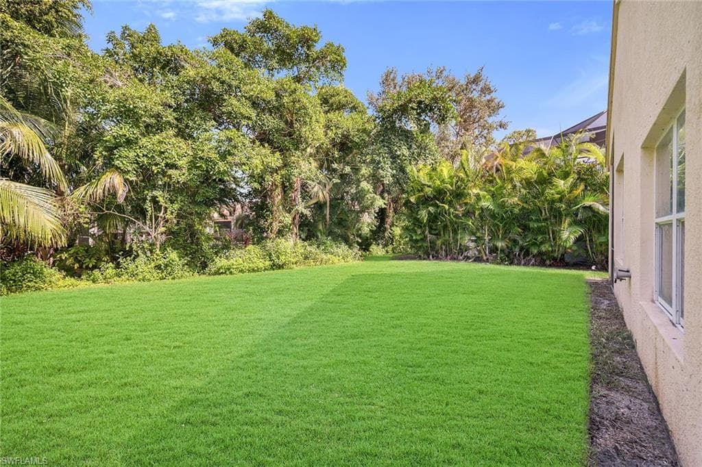 1293 Barrigona Ct, Naples, FL 34119-41