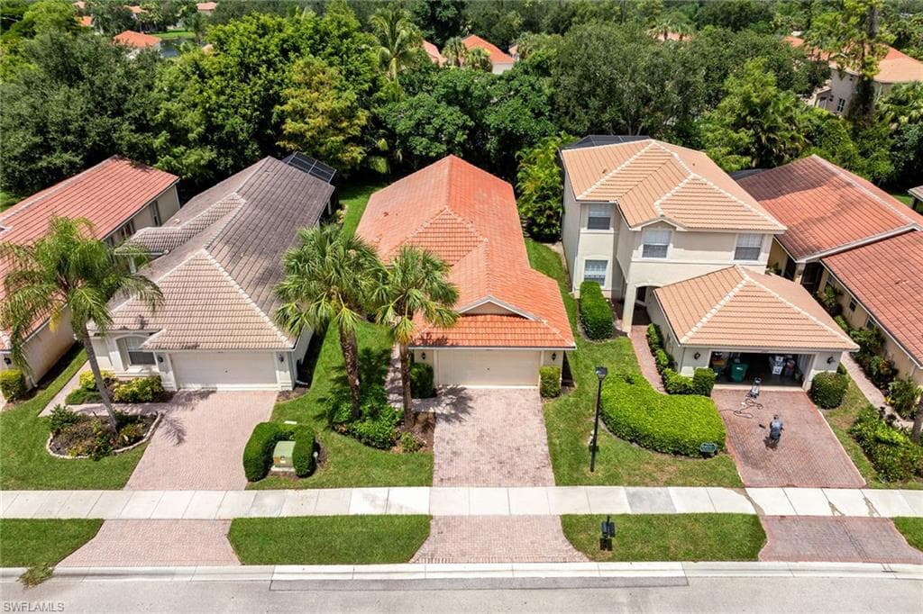 1293 Barrigona Ct, Naples, FL 34119-42