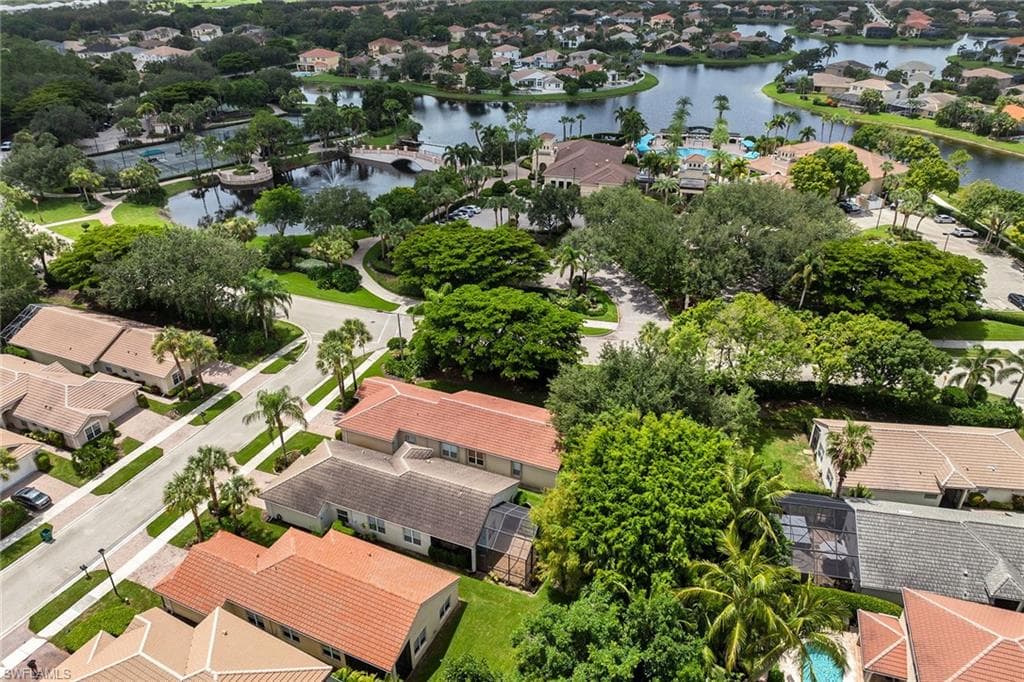1293 Barrigona Ct, Naples, FL 34119-45
