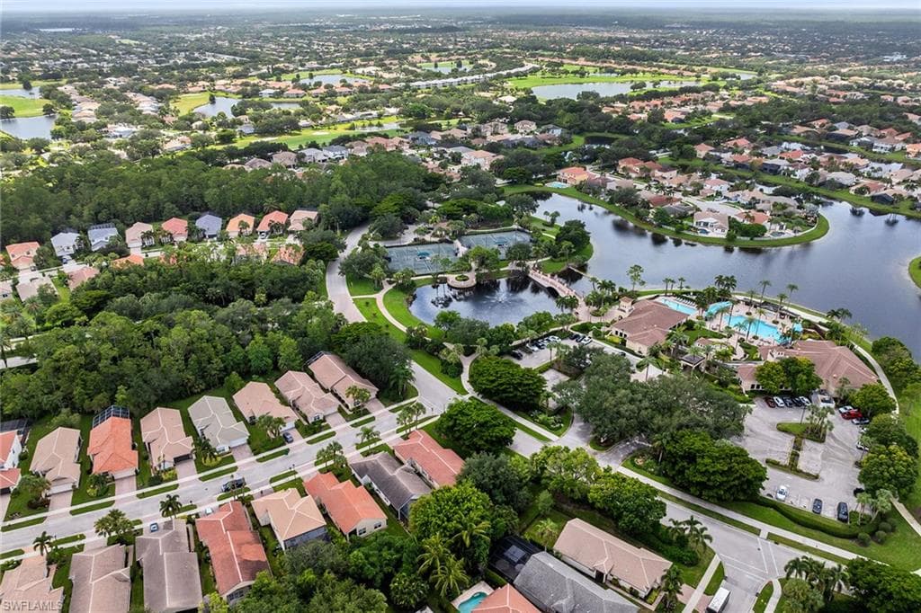 1293 Barrigona Ct, Naples, FL 34119-46