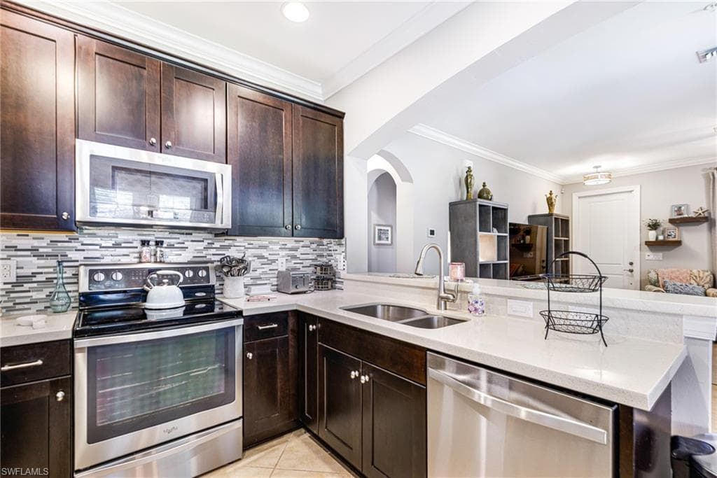 1359 Artesia Dr E 102, Naples, FL 34113-10