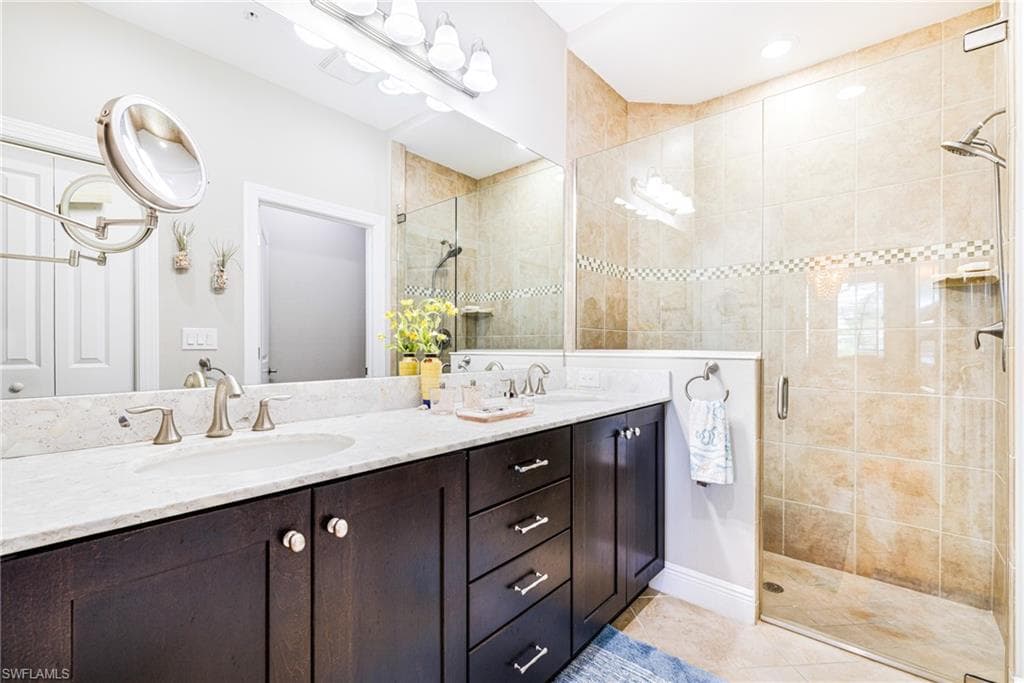 1359 Artesia Dr E 102, Naples, FL 34113-19