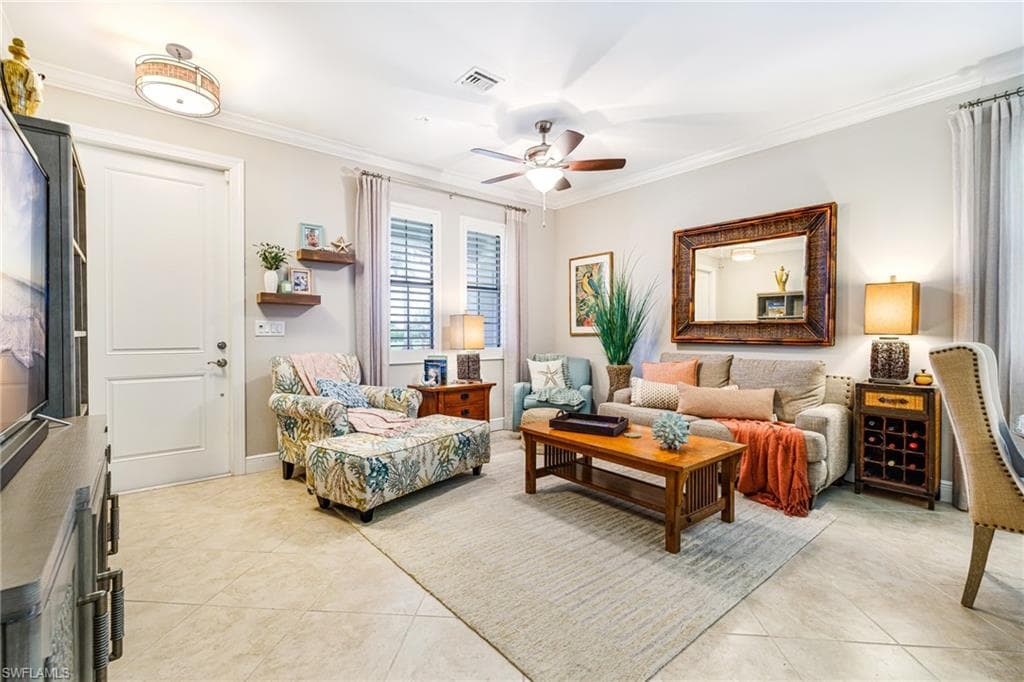 1359 Artesia Dr E 102, Naples, FL 34113-6