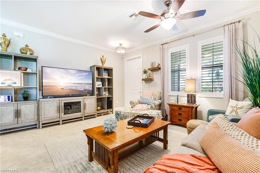 1359 Artesia Dr E 102, Naples, FL 34113-7