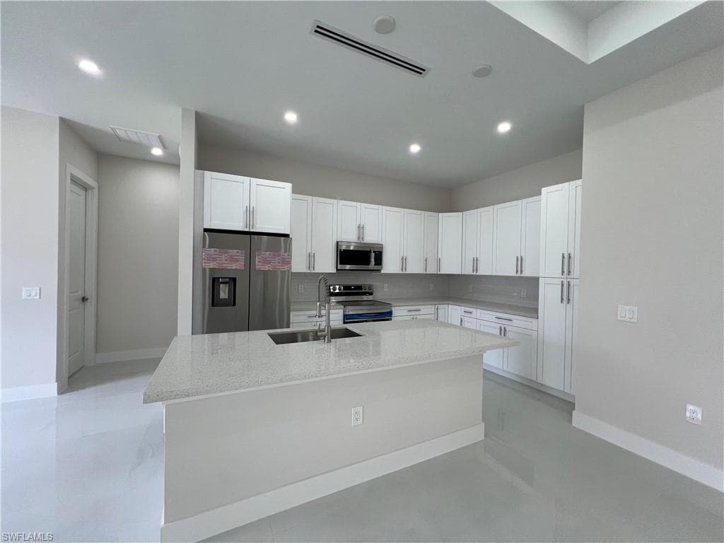 3210 10th Ave SE, Naples, FL 34117-13