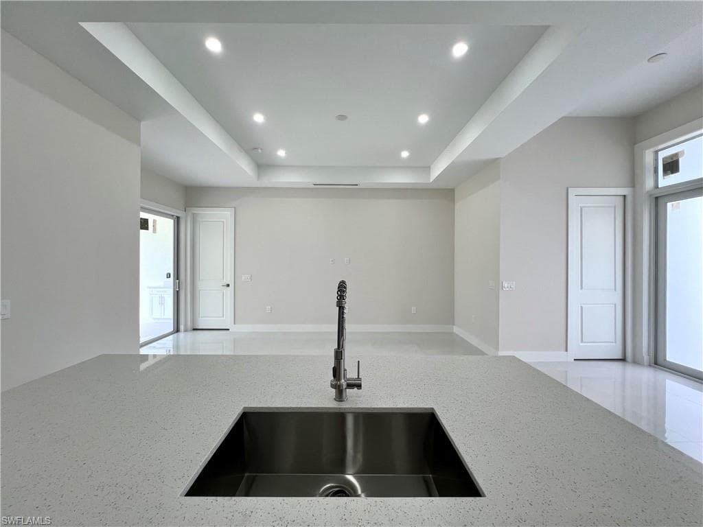 3210 10th Ave SE, Naples, FL 34117-15