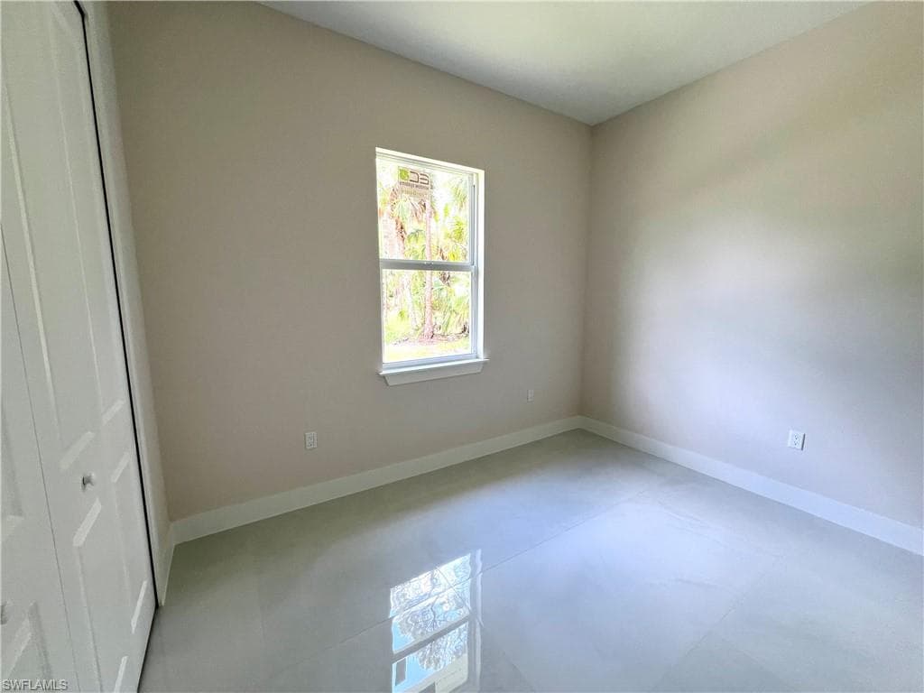 3210 10th Ave SE, Naples, FL 34117-16