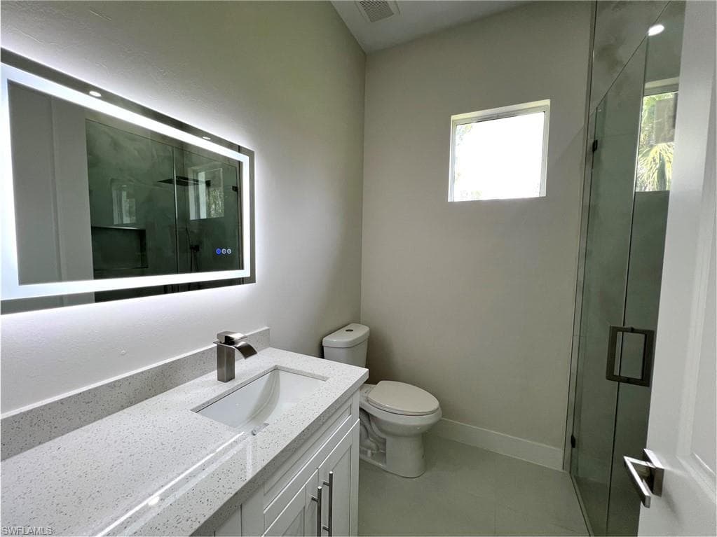 3210 10th Ave SE, Naples, FL 34117-19