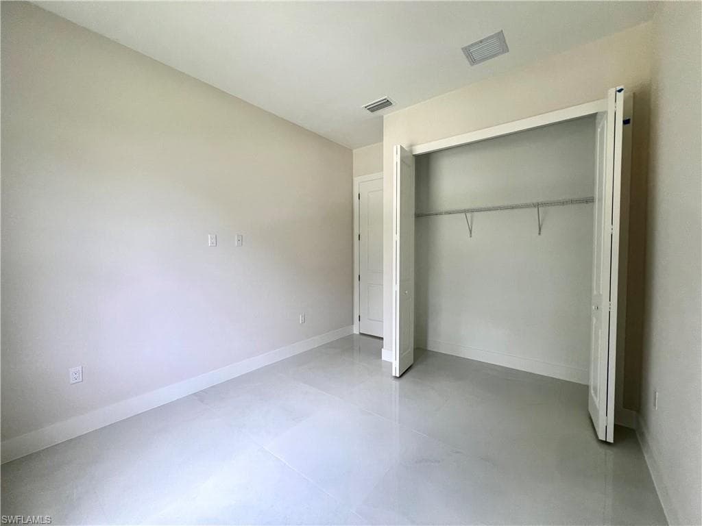 3210 10th Ave SE, Naples, FL 34117-23