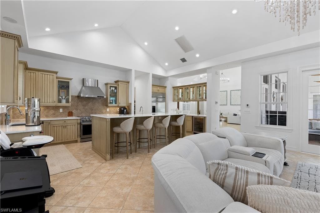 505 Harbour Dr, Naples, FL 34103-14