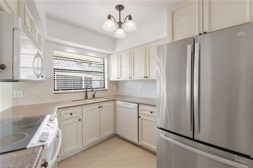 900 Huron Ct B3, Marco Island, FL 34145-14