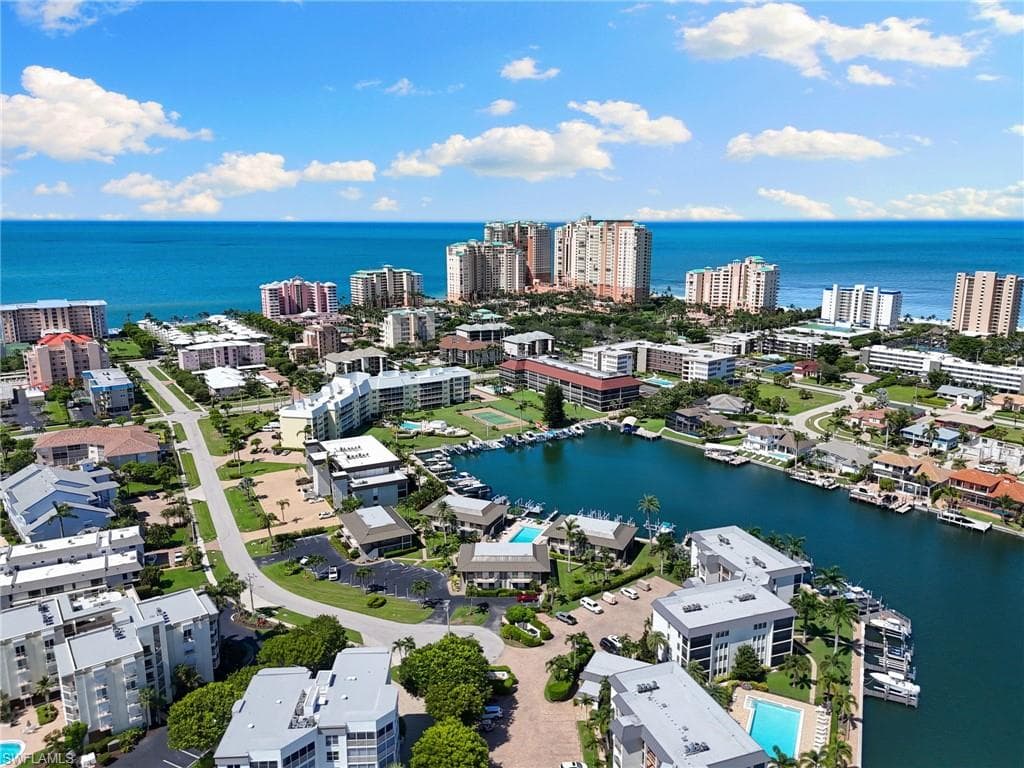 900 Huron Ct B3, Marco Island, FL 34145-39